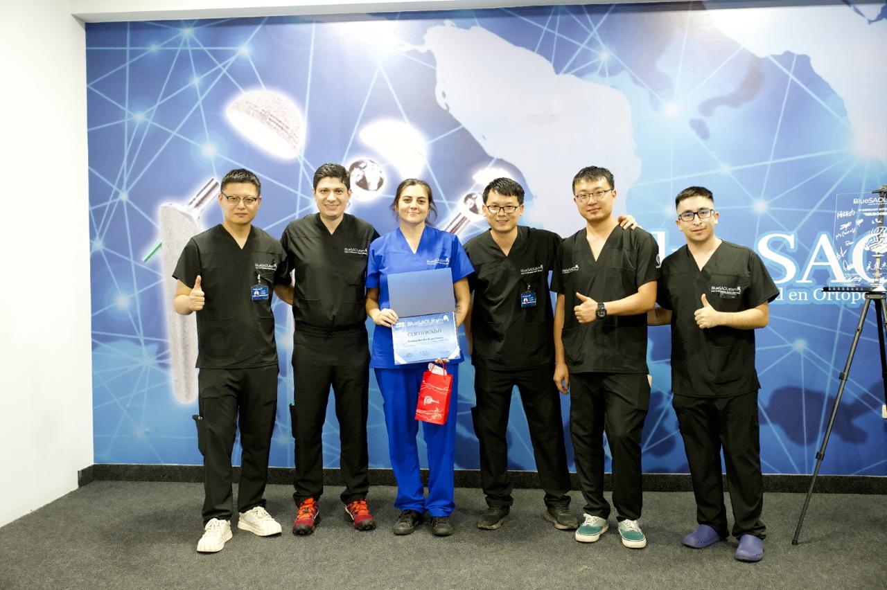 Certificación Blue SAO LATAM en estabilización vertebral